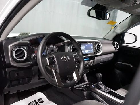 Certified 2022 Toyota Tacoma SR5 RWD image 12