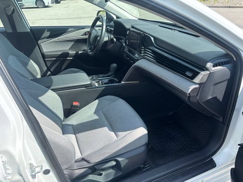 Used 2025 Toyota Camry LE w/ Convenience Package AWD/4WD image 13