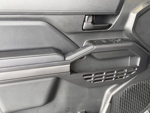 New 2025 Toyota Tacoma SR5 image 14