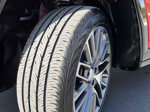 Used 2023 Jeep Compass Limited w/ Elite Group image 12