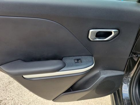 Used 2025 Kia K4 GT-Line w/ GT-Line Sunroof Package FWD image 16