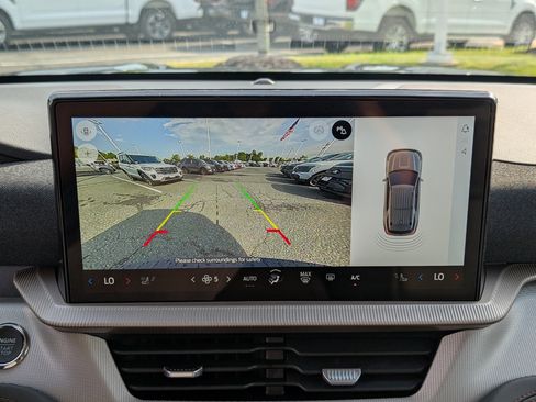 New 2025 Ford Explorer Active w/ Active Comfort Package image 27