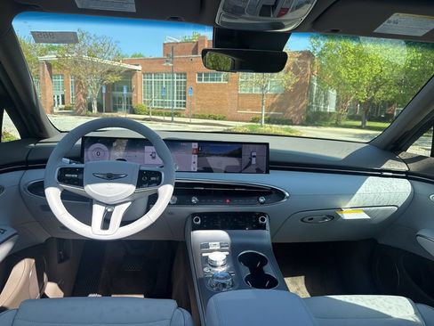 New 2026 Genesis GV70 2.5T Advanced AWD/4WD image 29