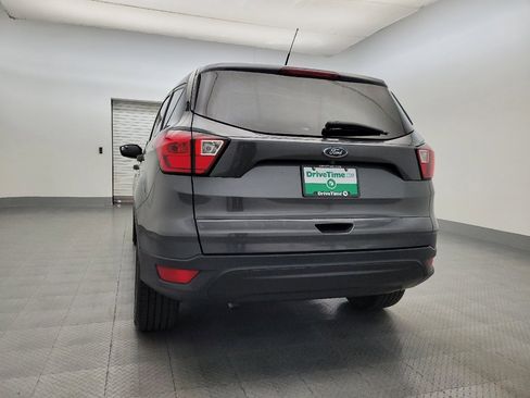 Used 2019 Ford Escape S image 6