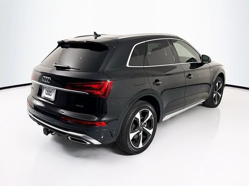 Certified 2025 Audi Q5 2.0T Premium Plus w/ Premium Plus Package AWD/4WD image 5