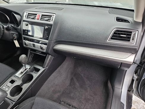 Used 2016 Subaru Outback 2.5i image 15