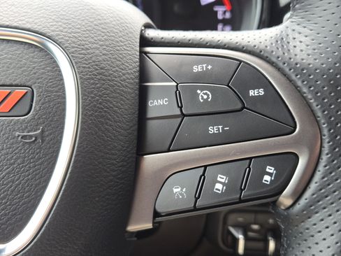 Used 2024 Dodge Durango SXT w/ SXT Blacktop Group image 31