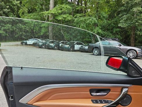 Used 2016 BMW 428i xDrive Convertible image 13
