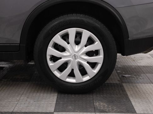 Used 2016 Nissan Rogue S image 15