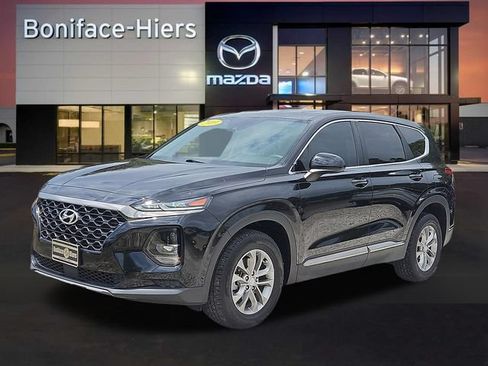 Used 2019 Hyundai Santa Fe SE FWD image 2