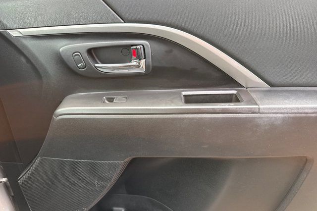 Used 2015 MAZDA MAZDA5 Sport FWD image 23