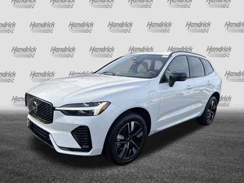 New 2026 Volvo XC60 T8 Core AWD/4WD image 5
