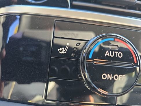 New 2025 Nissan Pathfinder SL image 28