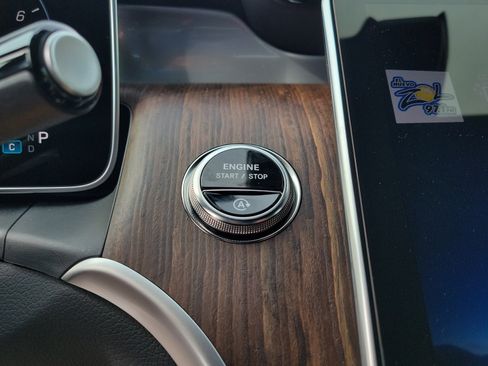 Certified 2026 Mercedes-Benz GLC 300 image 11