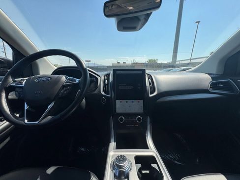 Used 2024 Ford Edge SEL image 31