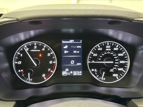 Used 2024 Subaru Crosstrek 2.0i Premium image 15