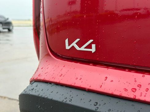 New 2026 Kia K4 FWD image 10