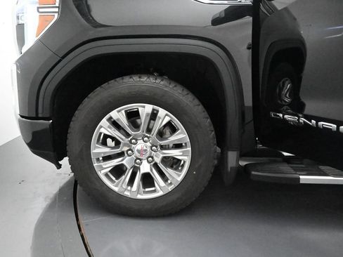 Used 2021 GMC Sierra 1500 Denali w/ Driver Alert Package II AWD/4WD image 8