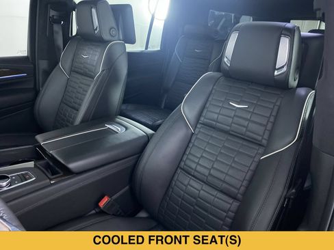 Certified 2024 Cadillac Escalade ESV Sport Platinum w/ LPO, ONYX Package AWD/4WD image 12
