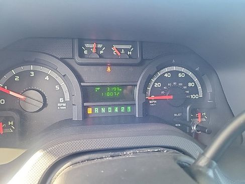 Used 2019 Ford E-450 and Econoline 450 Super Duty w/ Motorhome Prep Package image 8