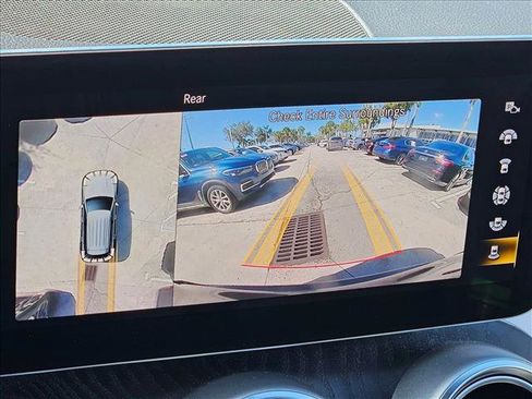 Used 2022 Mercedes-Benz GLC 300 image 13