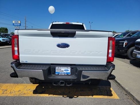 Certified 2023 Ford F350 XLT AWD/4WD image 4