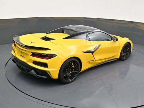 Used 2026 Chevrolet Corvette Z06 image 16