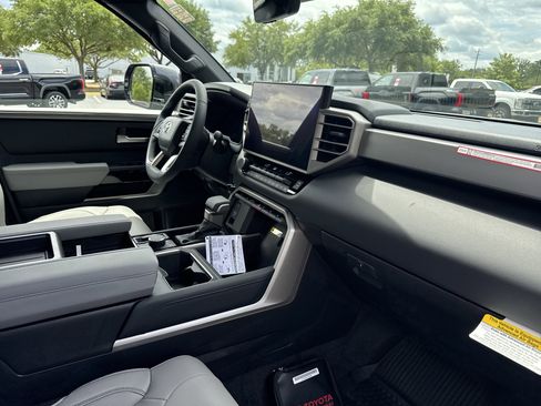 New 2026 Toyota Tundra Limited AWD/4WD image 35