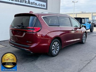 Used 2021 Chrysler Pacifica Touring-L