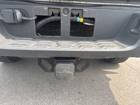 Used 2021 Toyota Tacoma SR5 w/ Trail Edition AWD/4WD image 13