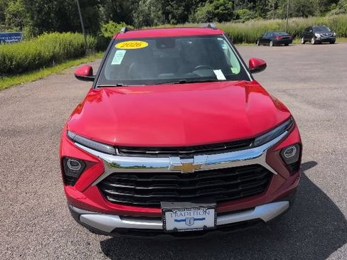 Used 2026 Chevrolet TrailBlazer LT w/ Convenience Package AWD/4WD image 8