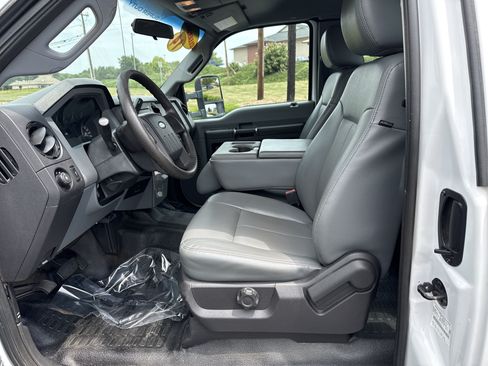 Used 2014 Ford F350 XL w/ Power Equipment Group AWD/4WD image 16