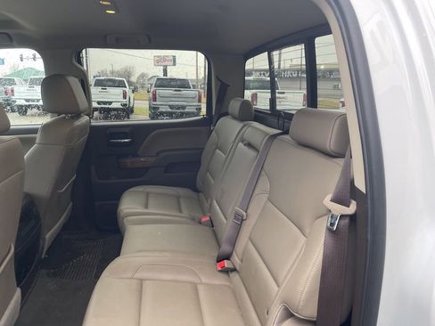 Used 2018 GMC Sierra 1500 SLT w/ SLT Premium Package image 5