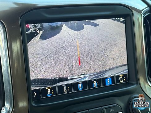 Used 2022 Chevrolet Silverado 3500 High Country w/ Technology Package image 21