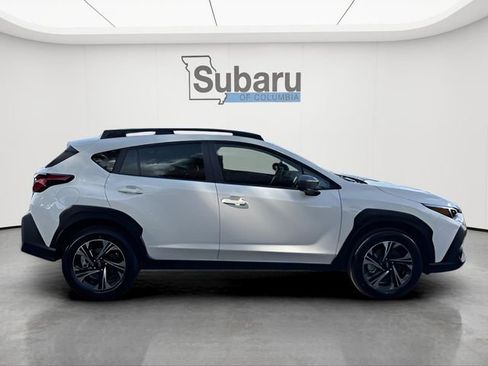 Used 2025 Subaru Crosstrek 2.0i Premium AWD/4WD image 8