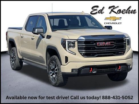 Used 2023 GMC Sierra 1500 AT4 w/ Technology Package AWD/4WD image 1