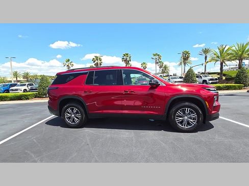 New 2026 Chevrolet Traverse LT FWD image 17