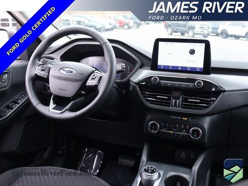 Certified 2025 Ford Escape Active w/ Cold Weather Package image 13