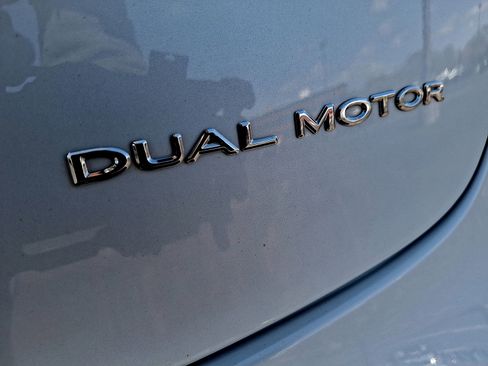 Used 2022 Tesla Model 3 Long Range AWD/4WD image 24