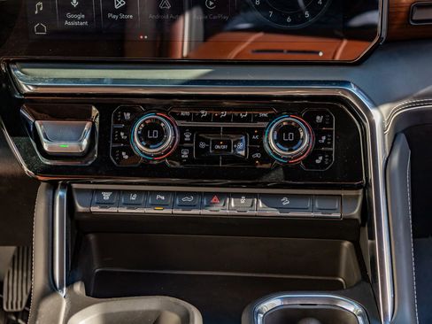 Used 2026 GMC Sierra 2500 Denali Ultimate w/ Max Trailering Package image 28