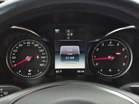 Used 2019 Mercedes-Benz GLC 300 4MATIC image 30