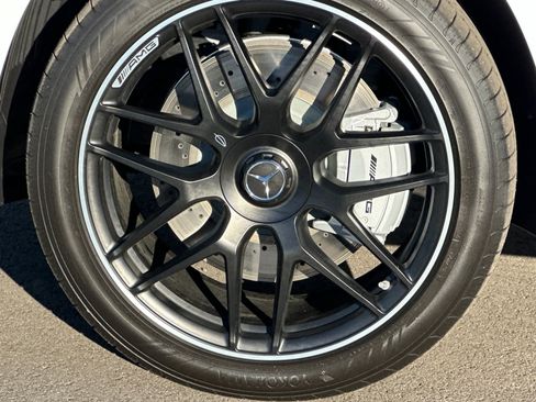 New 2026 Mercedes-Benz GLE 53 AMG 4MATIC Coupe image 32