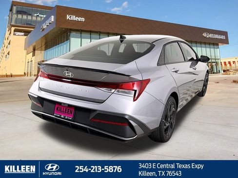 Used 2026 Hyundai Elantra Sport w/ Cargo Package FWD image 9