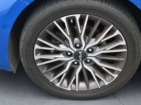 Used 2023 Kia Forte GT-Line FWD image 12