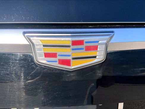 Used 2016 Cadillac Escalade Platinum AWD/4WD image 31