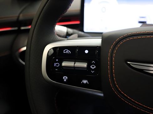 New 2026 Genesis GV70 3.5T Sport Prestige AWD/4WD image 18