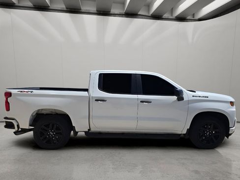 Used 2022 Chevrolet Silverado 1500 Custom w/ Rally Edition AWD/4WD image 6