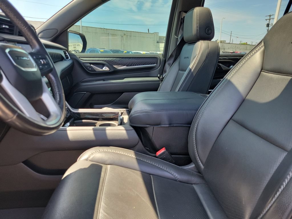 Used 2022 GMC Yukon XL Denali w/ Max Trailering Package AWD/4WD image 21