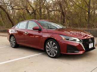 Used 2023 Nissan Altima 2.5 SL video 2