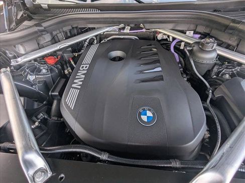 New 2026 BMW X5 sDrive40i image 16